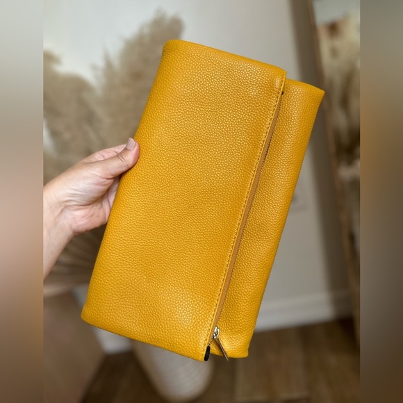 Mustard Yellow Envelope Clutch - Picture 4 of 5